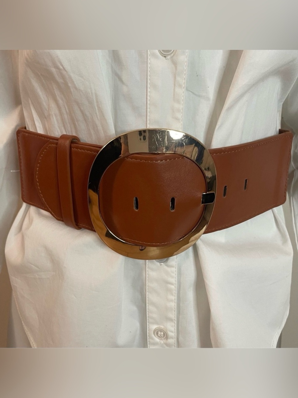 Brown faux leather oval buckle gold tone elastic waistband belt